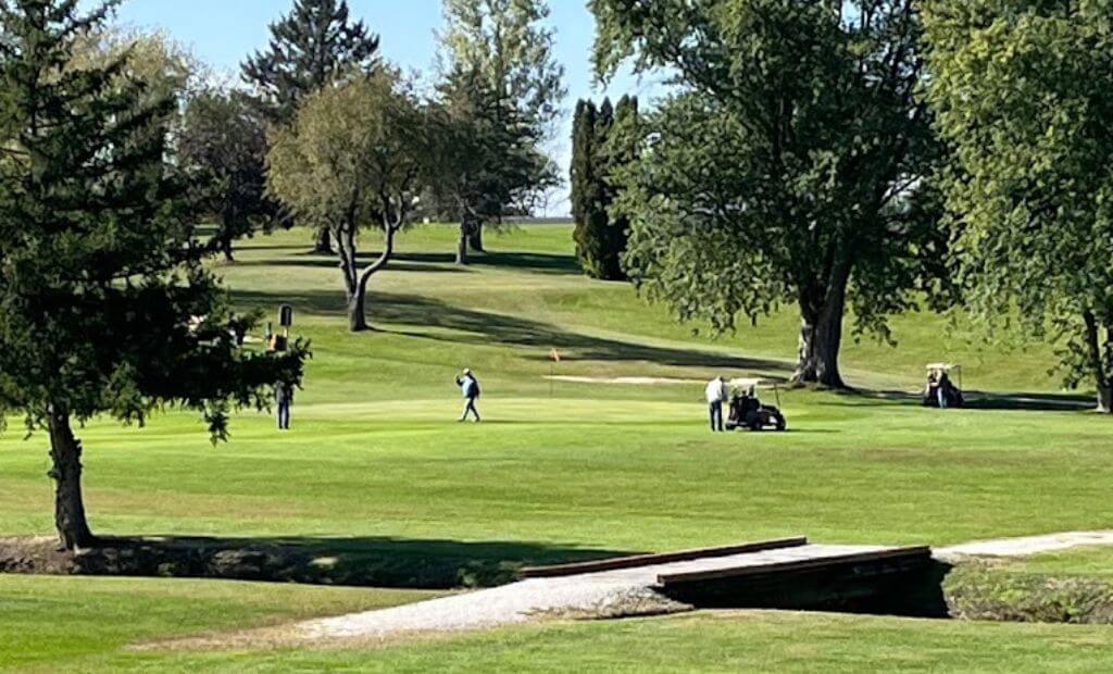 Waldo Golf Course in Roann Indiana.