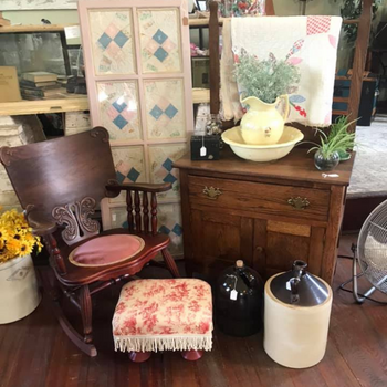 Antique Boutique at Hopewell